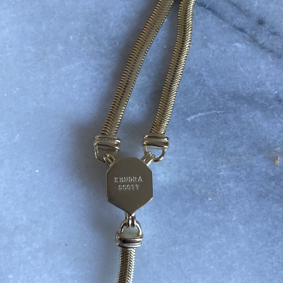 Kendra Scott hand chain - Picture 4 of 4